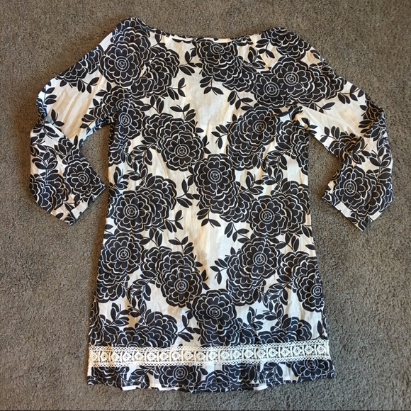 SALE! 3/15$ A&B Crochet Trim Coverup/Tunic - Picture 7 of 8
